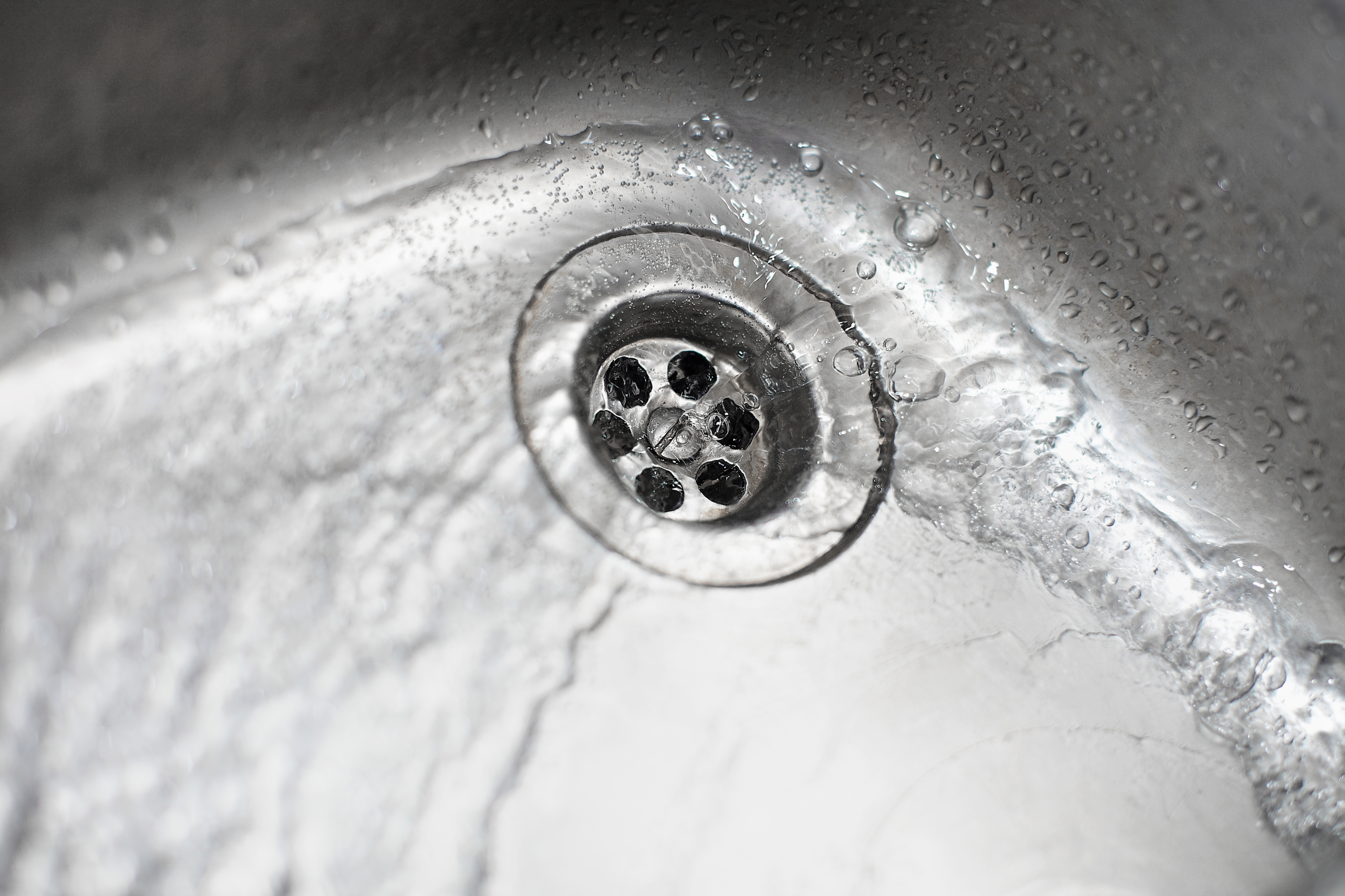 How to Unclog a Drain: Simple DIY Solutions for Common Blockages